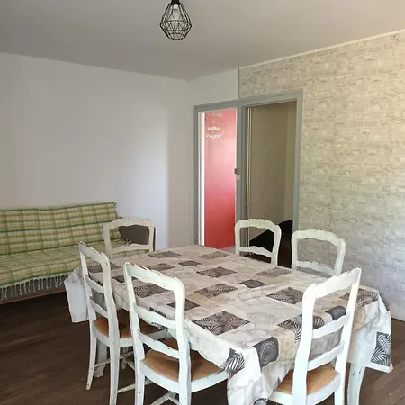 Isma * Monts-sur-Guesnes